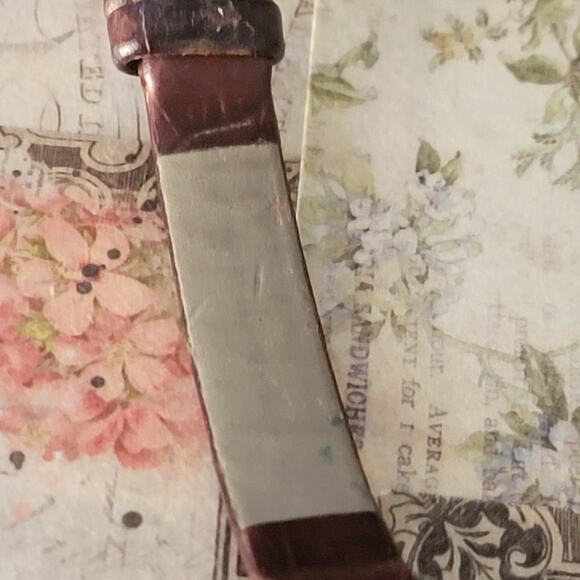 Vintage Watches Anne Klein II 10/4471 Quartz Rectangular Gold White Dial - Picture 10 of 10